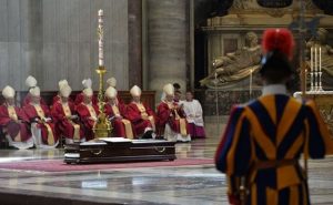 Pogrzeb kard. Tucciego